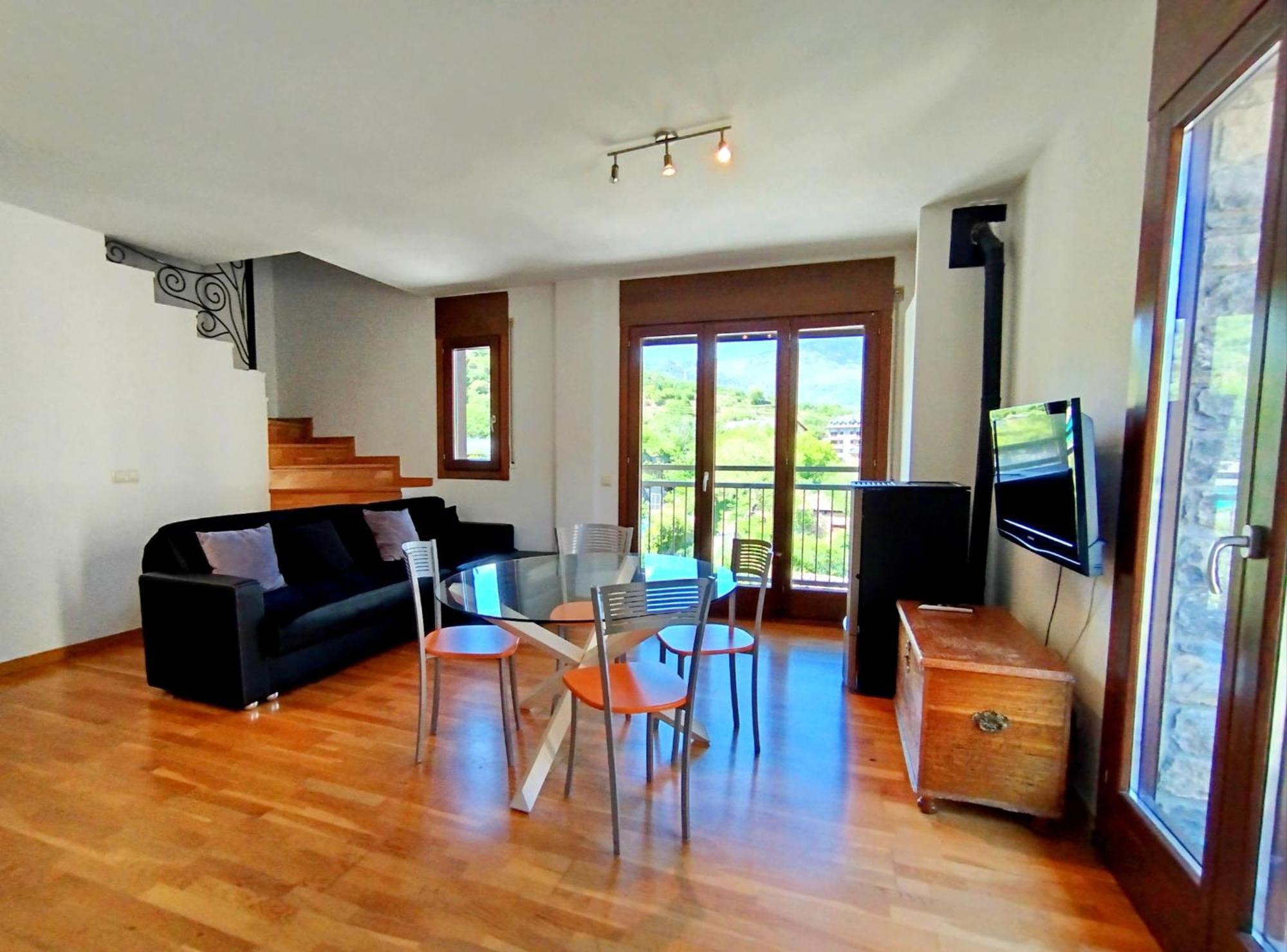 Apartaments Sort Pirineus Extérieur photo